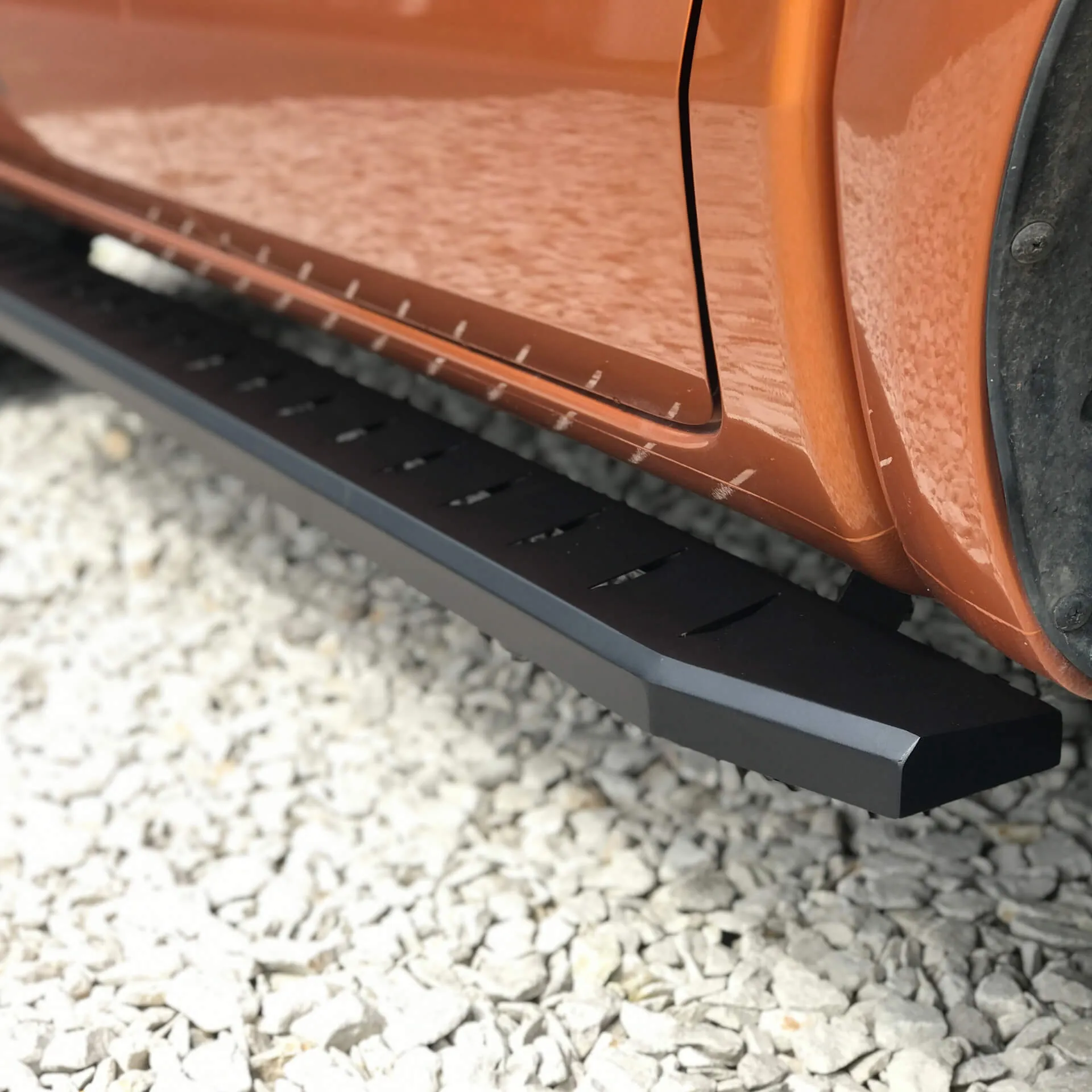 Shark Side Steps Running Boards for Nissan Navara NP300 Double Cab 2015 